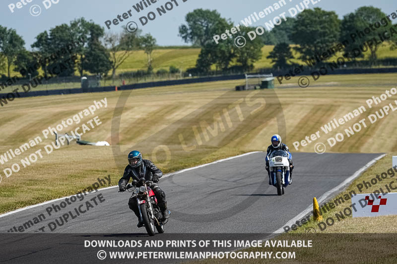 cadwell park;cadwell park photographs;cadwell trackday photographs;enduro digital images;event digital images;eventdigitalimages;peter wileman photography;racing digital images;trackday digital images;trackday photos